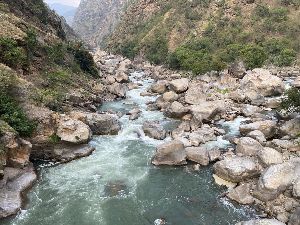 Dam Axis Location
